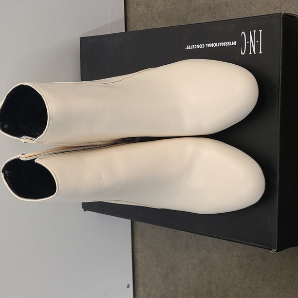 COPY - INC International Concept white Ankle Boot - Picture 2 of 5